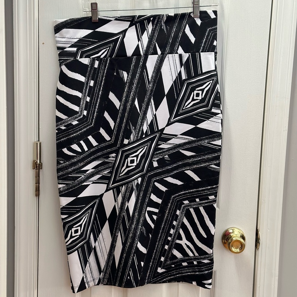 BEBE black and white abstract skirt extra large Trible boho‎ Y2k  #s1104